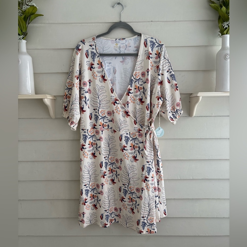 Spartina 449 Bevin Wrap Dress Bellinger Floral Size XL New With Tag
